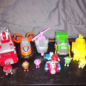 Paw Patrol Action Figure Set - Red, Pink, Green, Orange